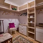 Historic Haven By Fidalsa בית נופש