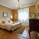 Historic Haven By Fidalsa בית נופש *