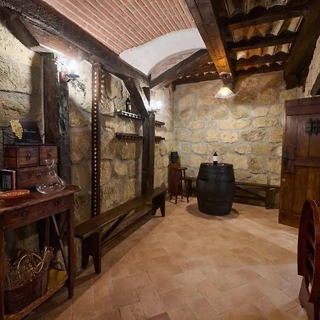 Historic Haven By Fidalsa Villa