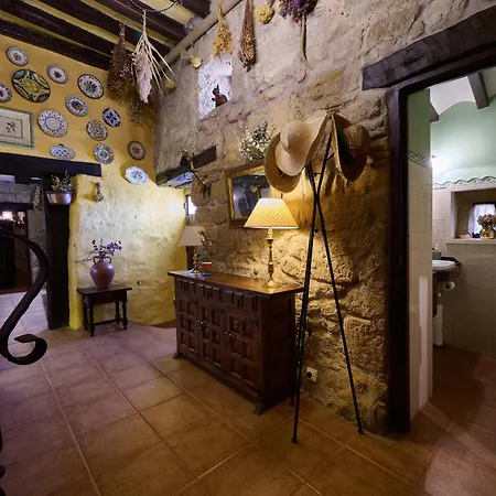 Βίλα Historic Haven By Fidalsa