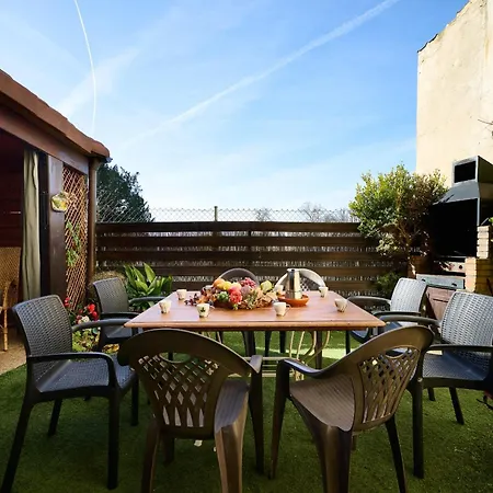 Βίλα Historic Haven By Fidalsa *