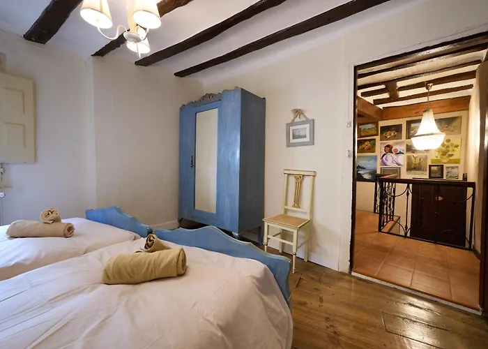 Historic Haven By Fidalsa * 拉瓦斯蒂达